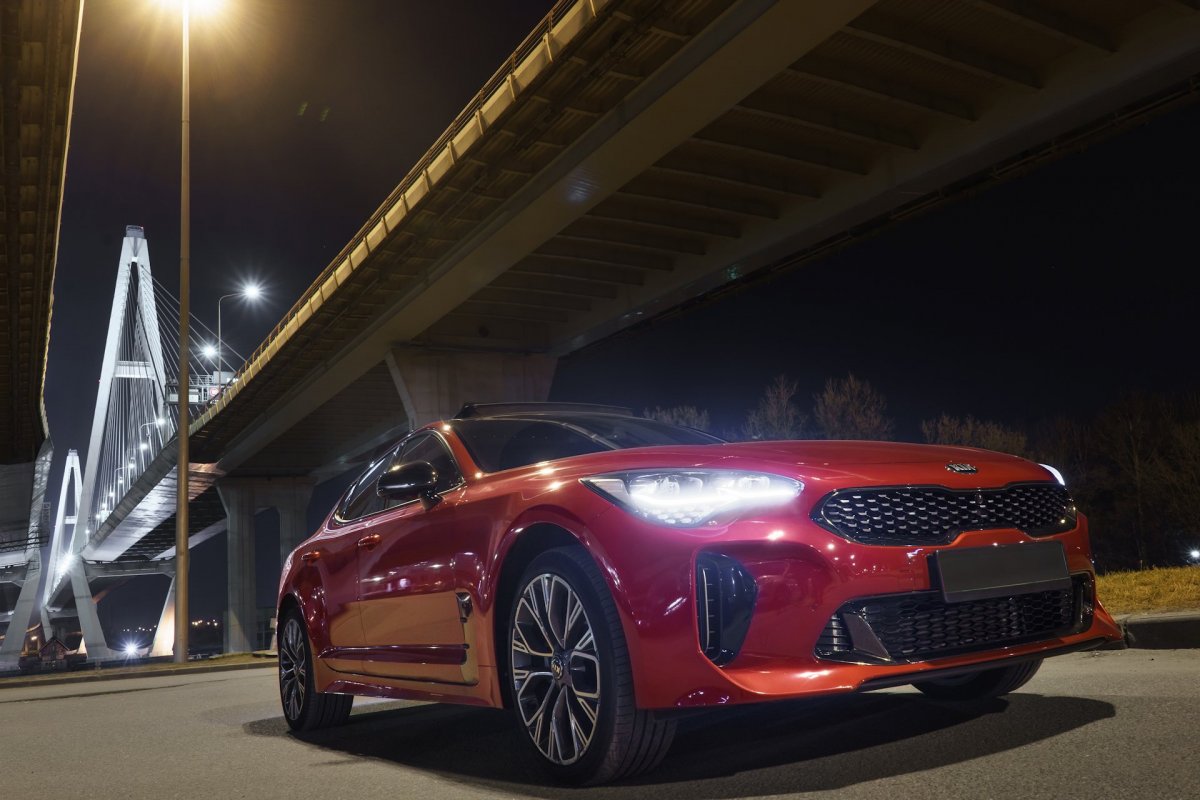 Kia Stinger Red