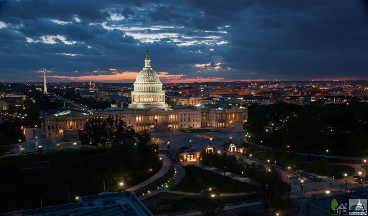 Капитолий Вашингтон ночью