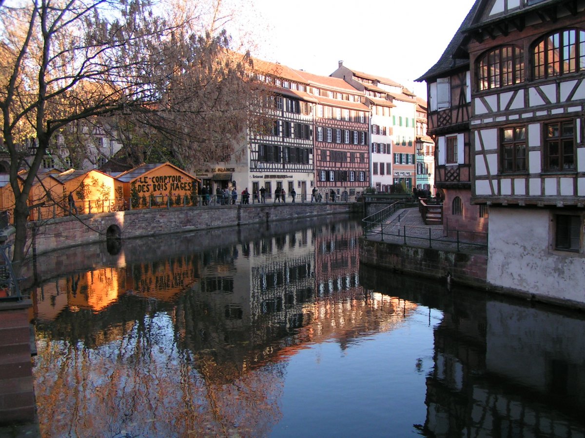 Страсбург современный храм