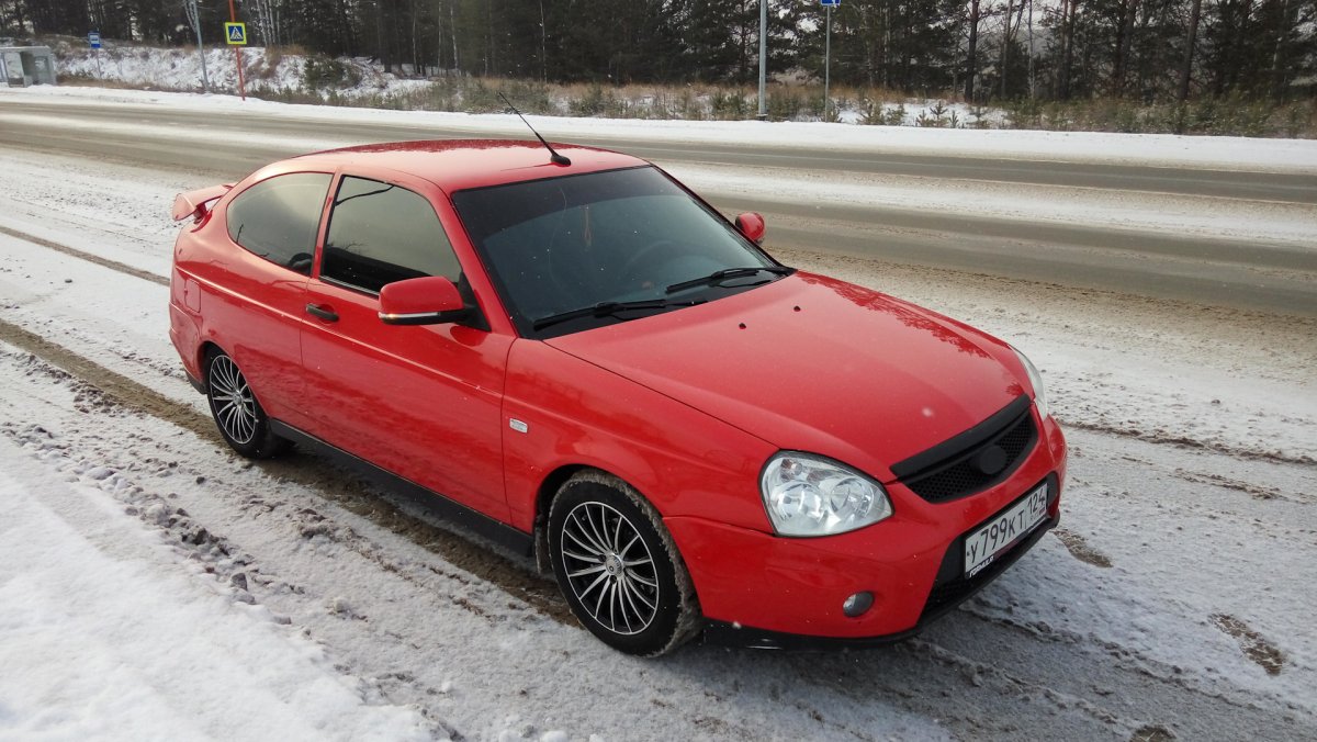 Lada Priora хэтчбек опер