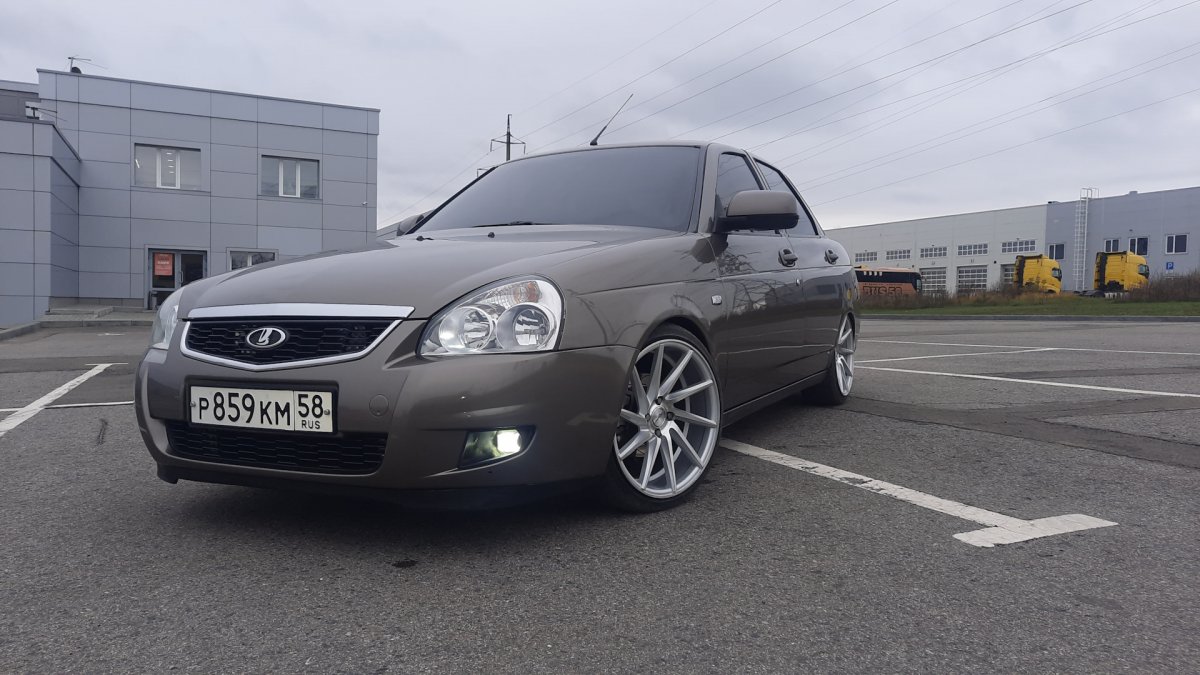Приора черная -90 r16