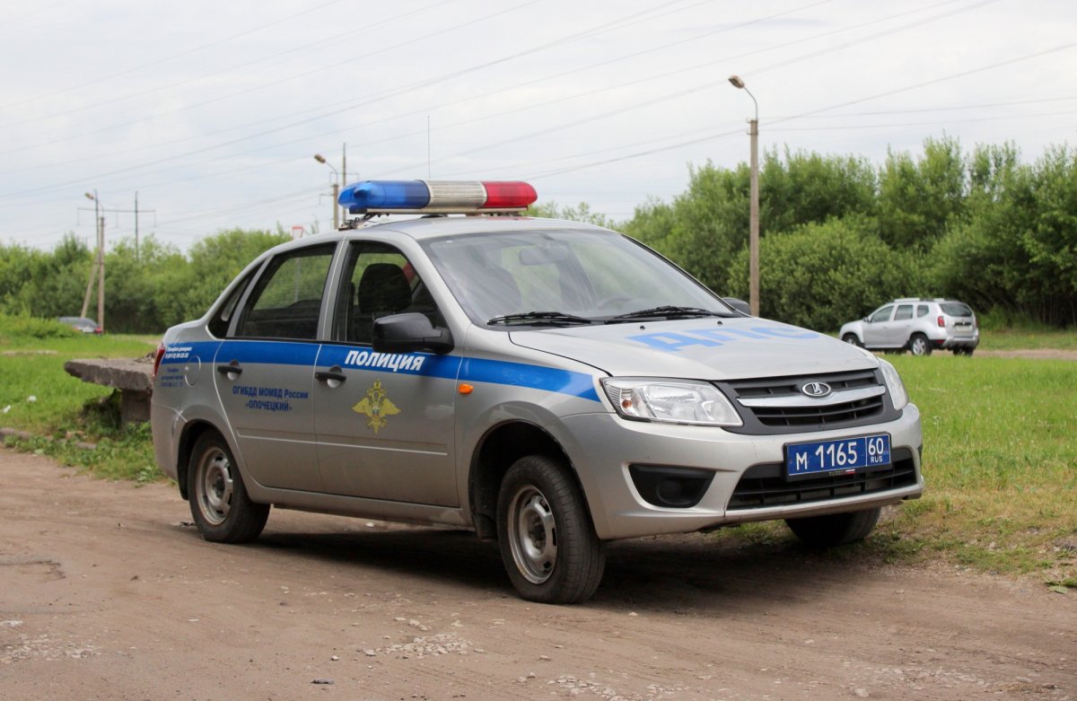 Lada Vesta полиция