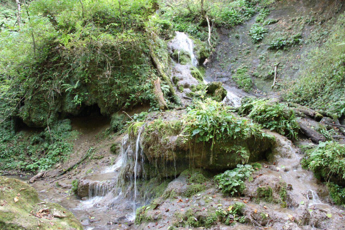 Пещера сквозная Мостовской район
