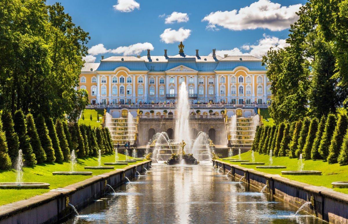 Екатерининский дворец Петергоф м фонтаны