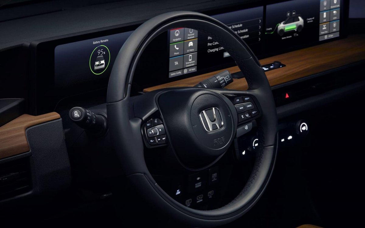 Honda e Interior