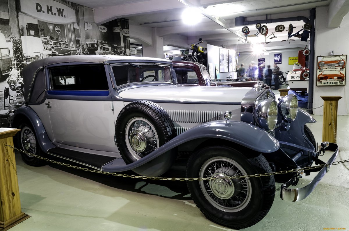 Horch 850 Pullman