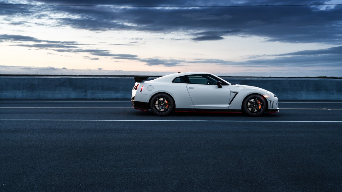 Nissan GTR r35 Sport