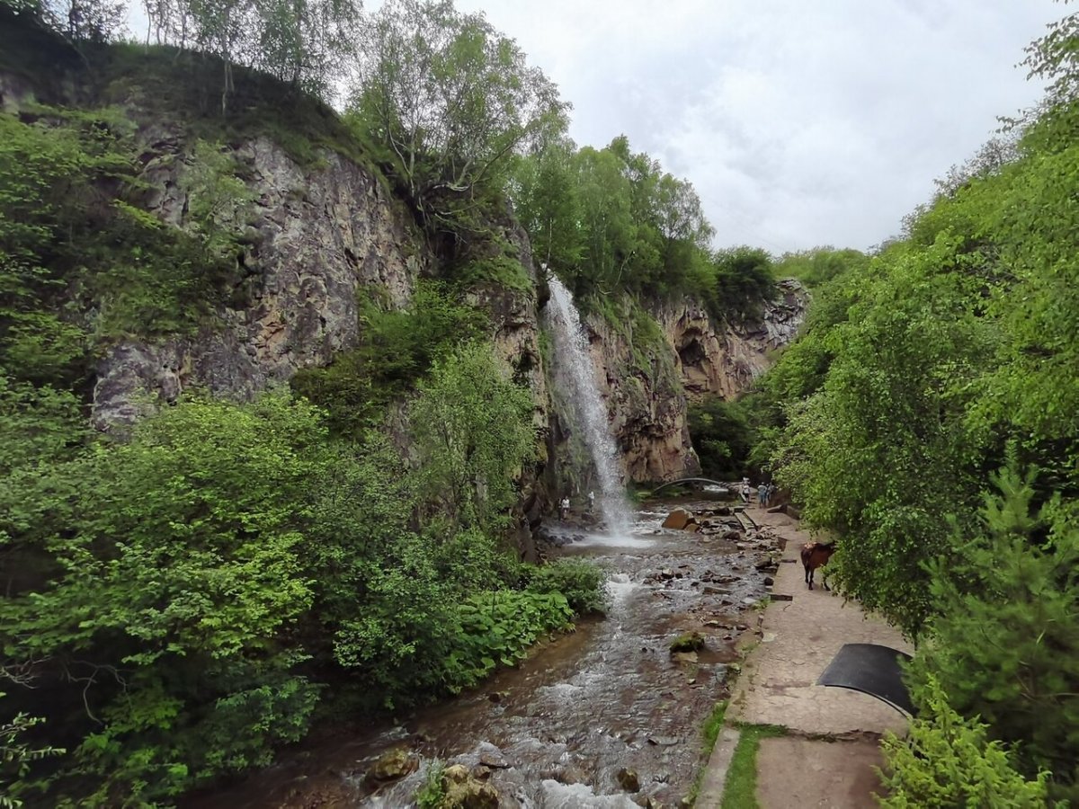 Карачаево-Черкесская Республика водопады