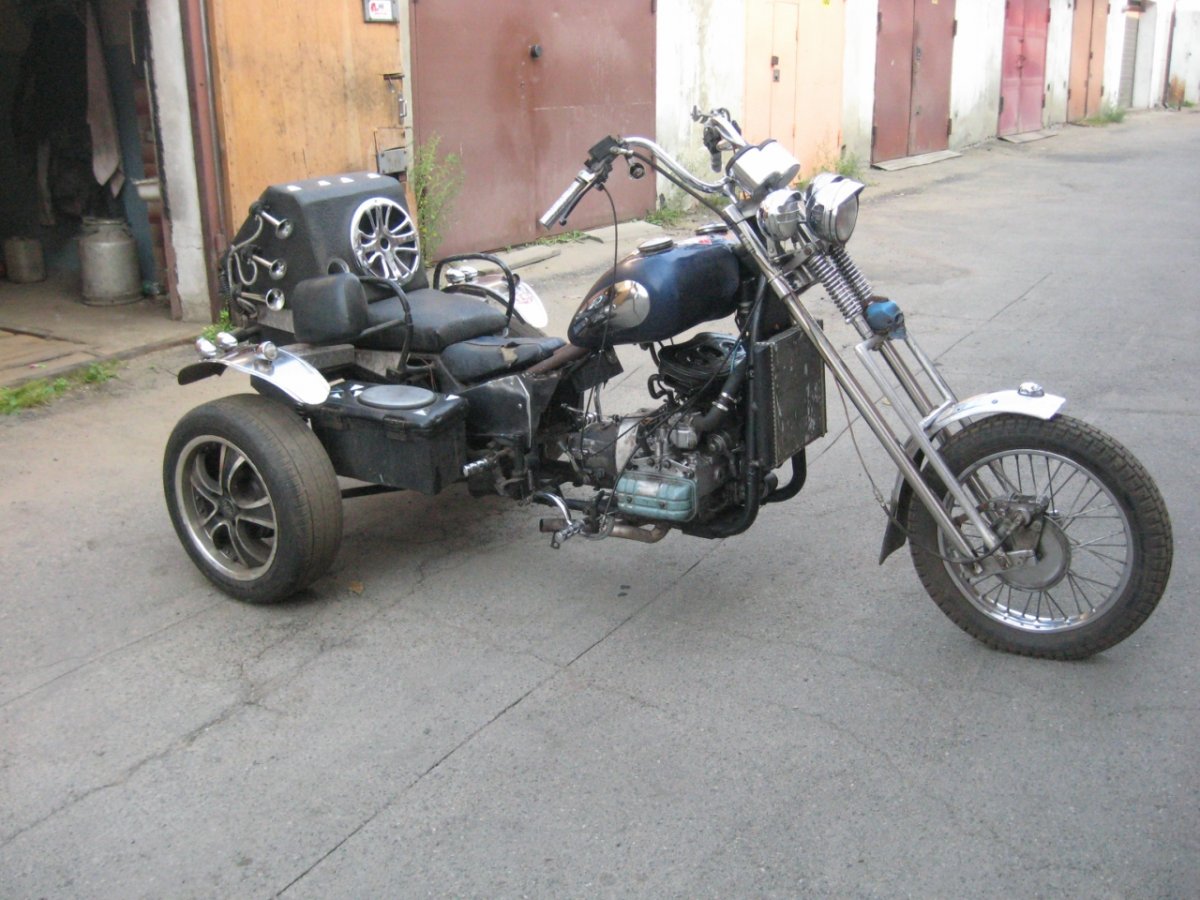 Минитрактор с двигателем мотоцикла Урал