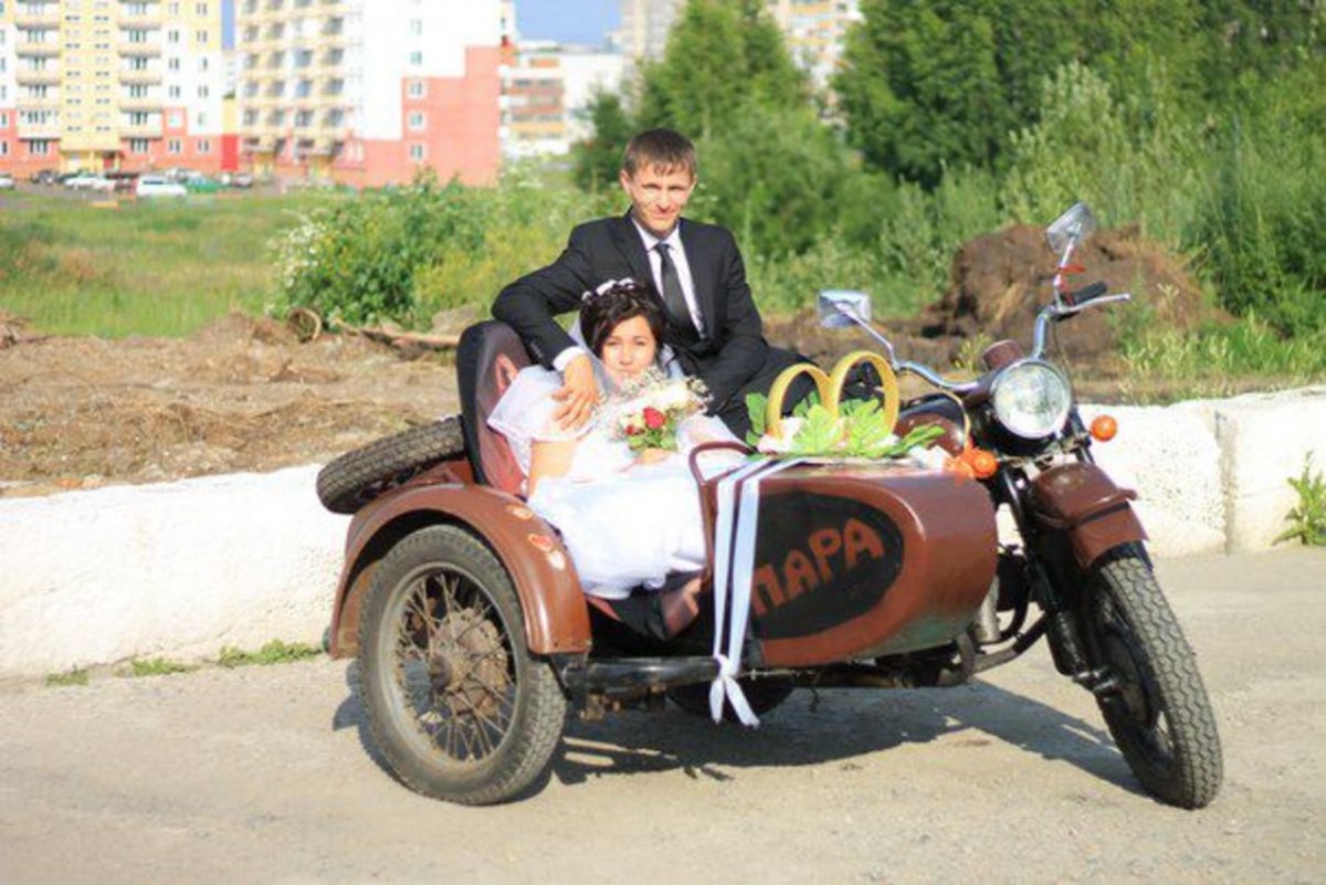 Свадьба на мотоцикле с люлькой