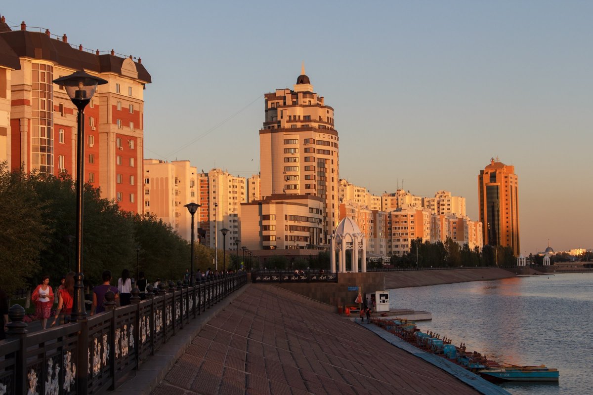Атырау город в Казахстане