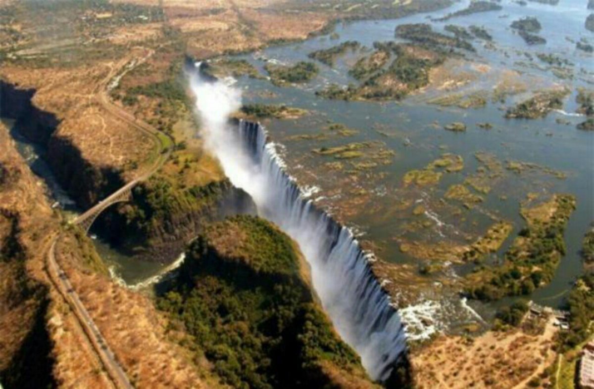 Водопад Тугела в Африке