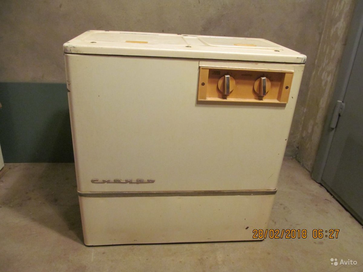 Урал 4м машинка стиральная с ручным отжимом