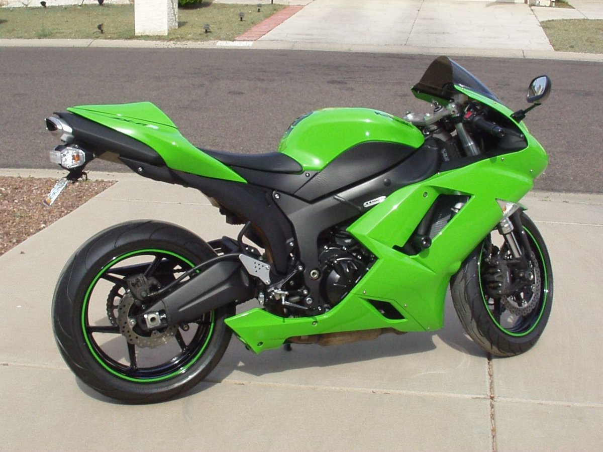 Kawasaki зеленый