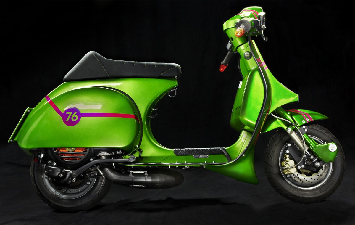 Harley Davidson мотоцикл зелёный