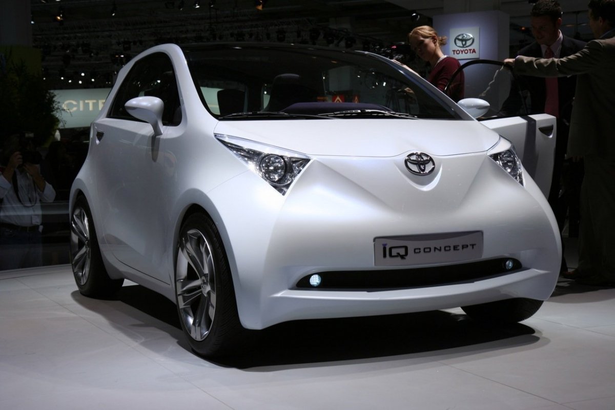 Toyota Granace 2020