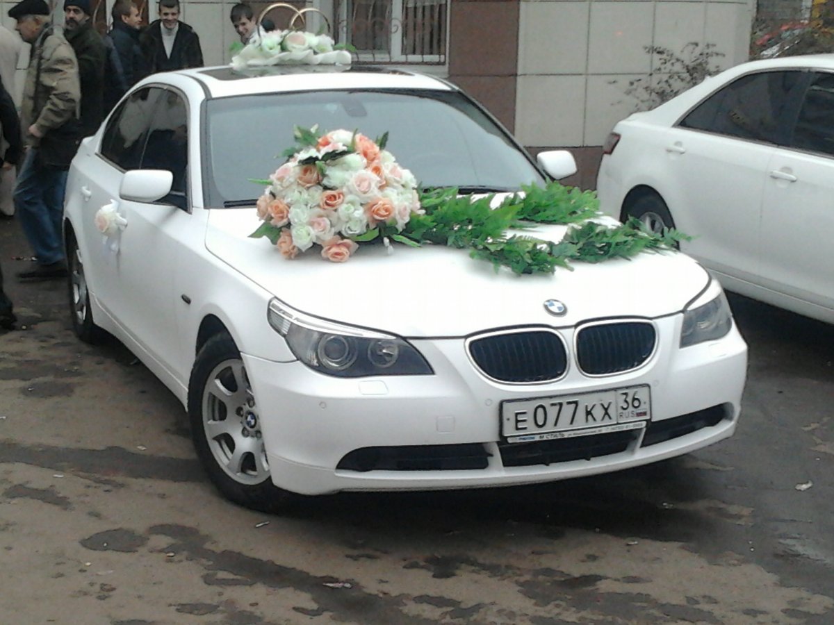 Е60 БМВ белый свадебный