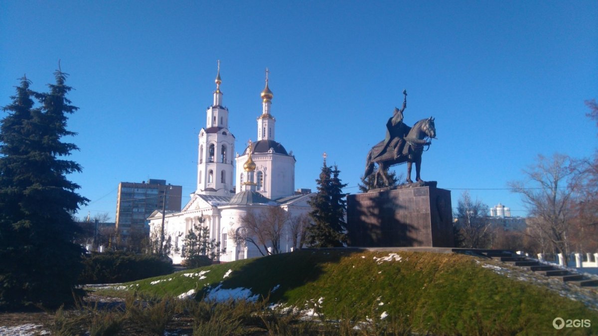 Город Орел памятник Грозному