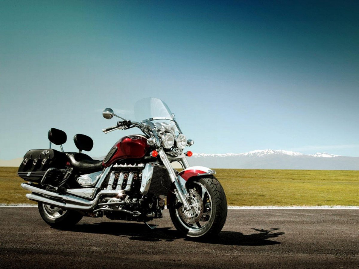 Мотоцикл Triumph Rocket III Touring