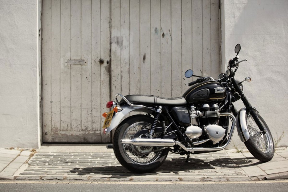 Triumph Bonneville t100 Wallpaper