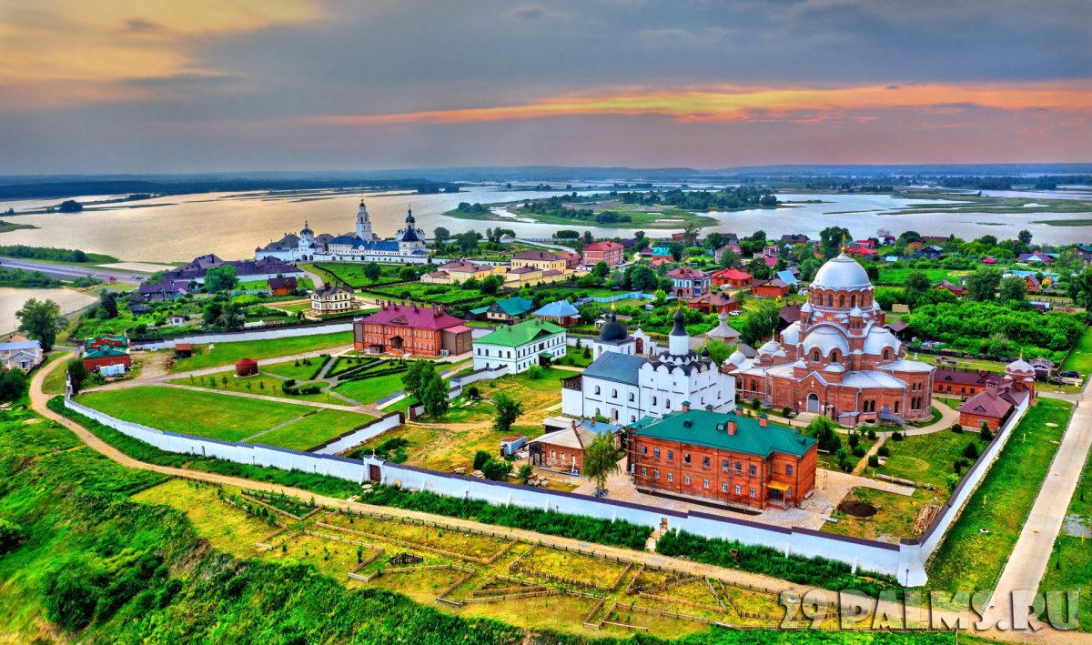 Монастырь остров Свияжск Казань