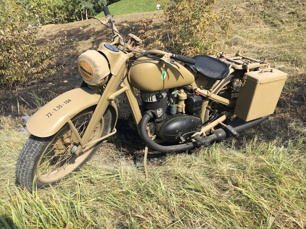 Мотоцикл DKW km200 - 1935 год.