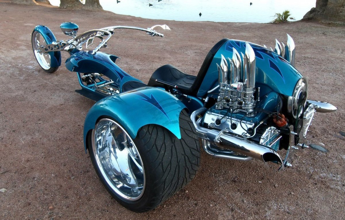 Трёхколёсный мотоцикл Triketec