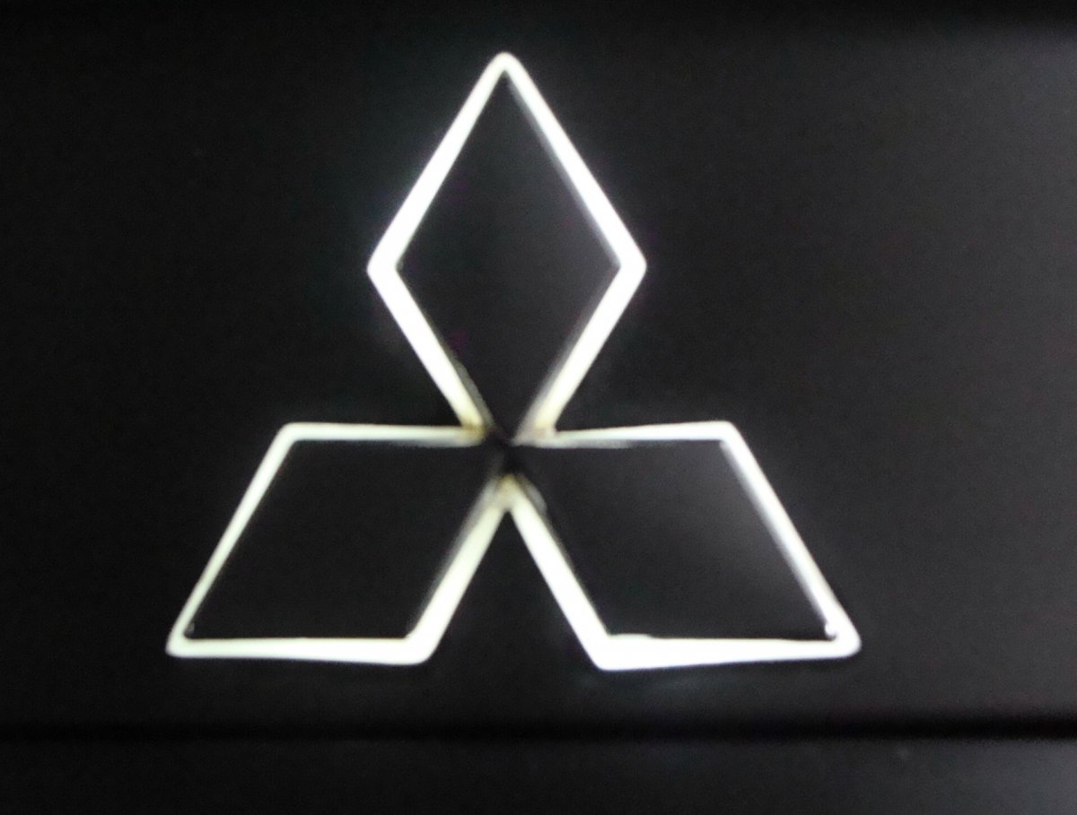 Renault логотип 2021