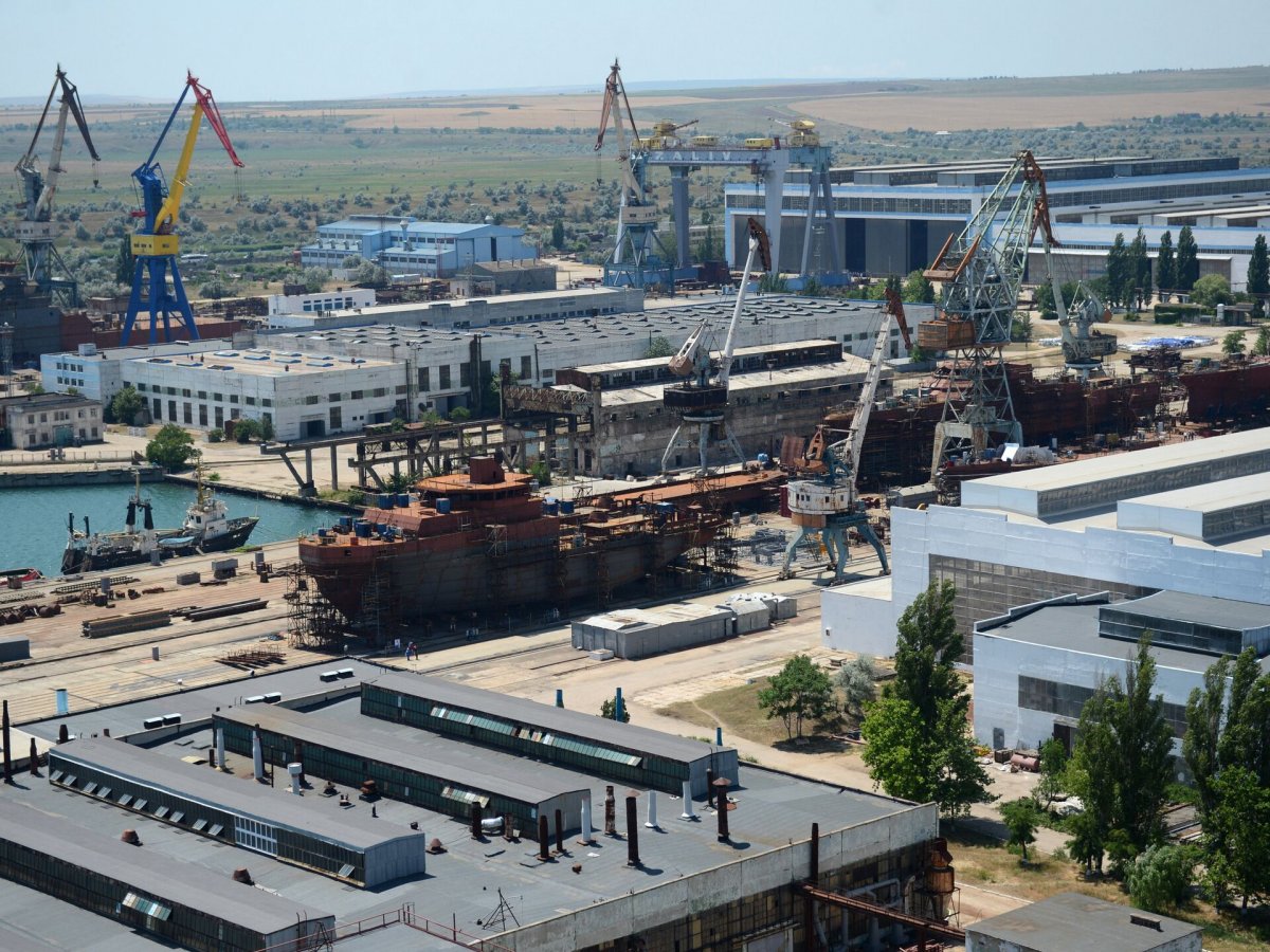 Судостроительный завод море в Феодосии проект
