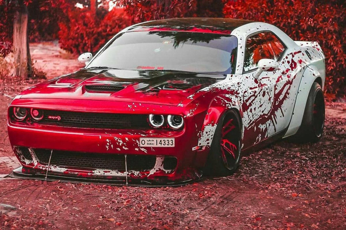 Dodge Challenger srt Hellcat
