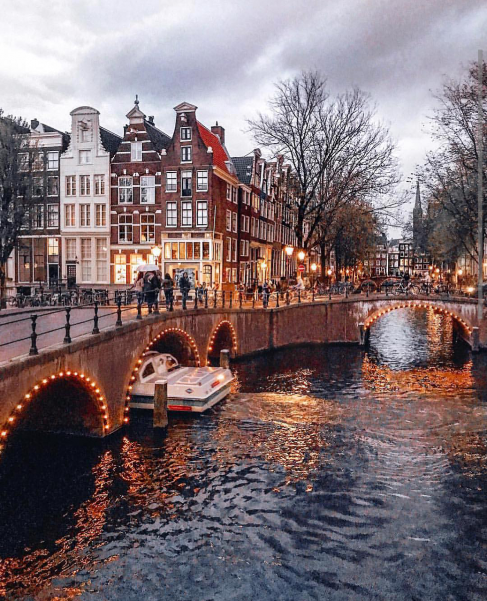Амстердам столица Амстердам столица