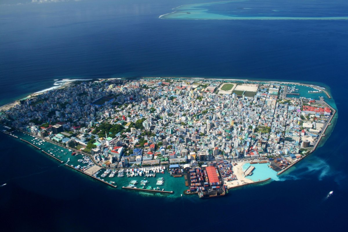 Города Мальдив местное