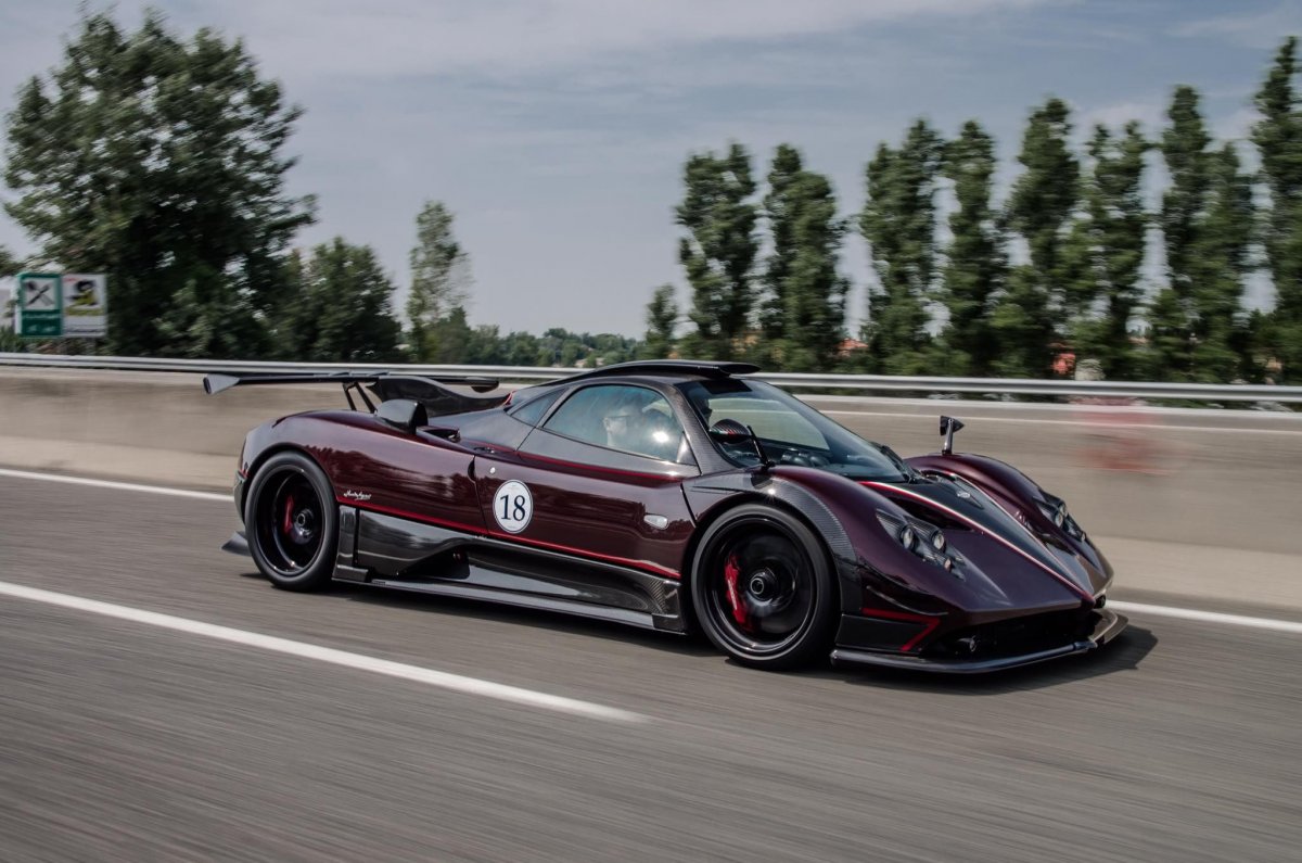 Pagani Zonda r 2021