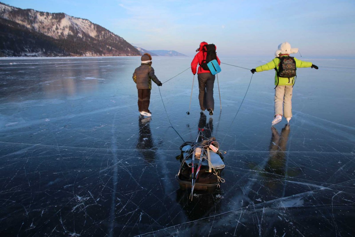 Зимняя рыбалка на озера Байкал