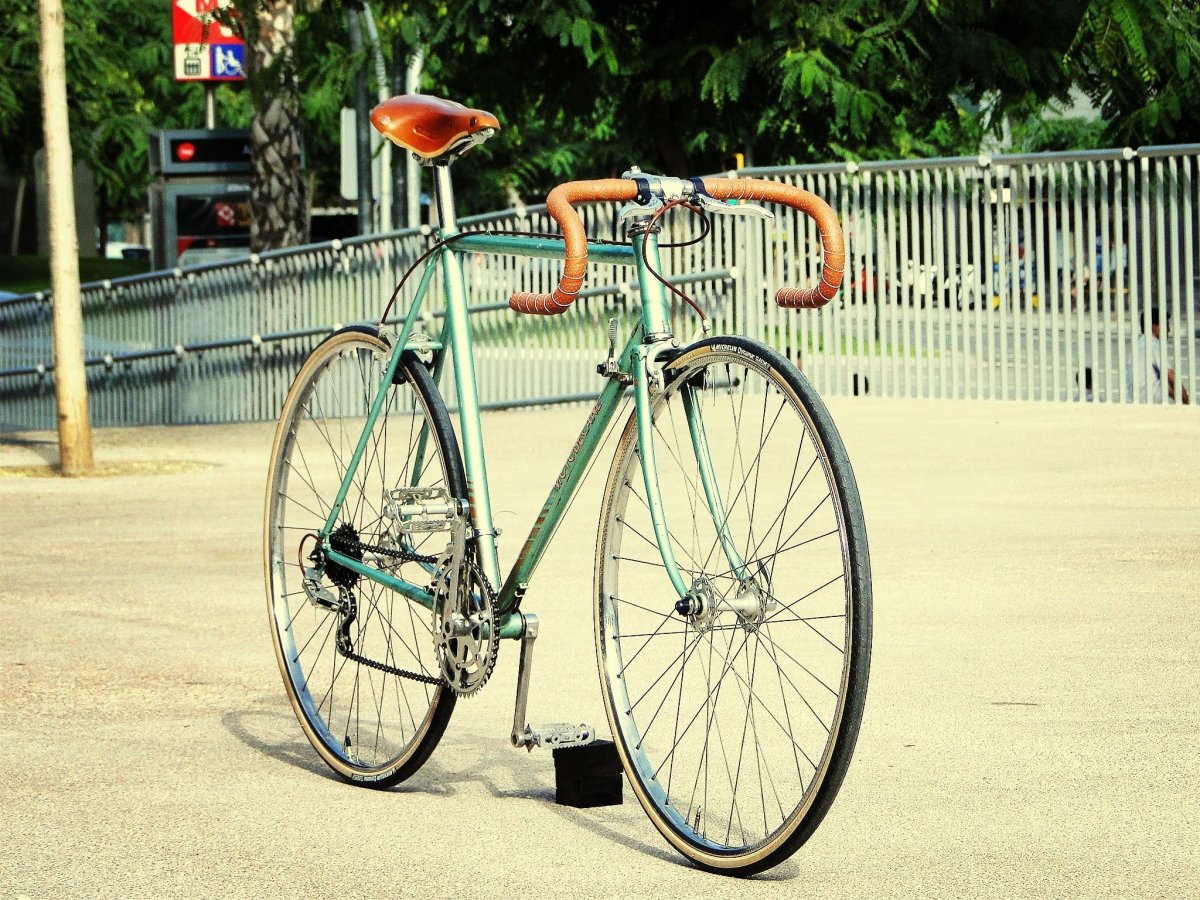 Кама велосипед зеленый 2000