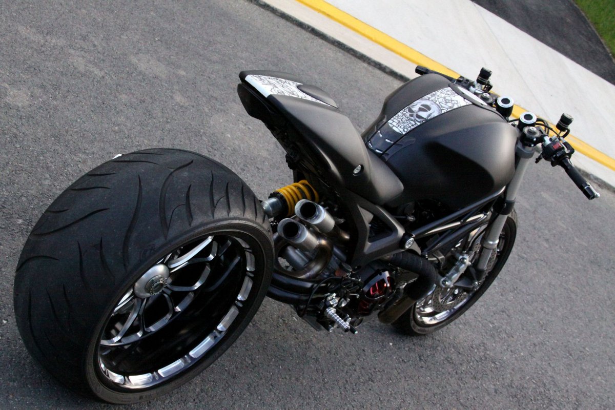 Ducati Diavel Monster