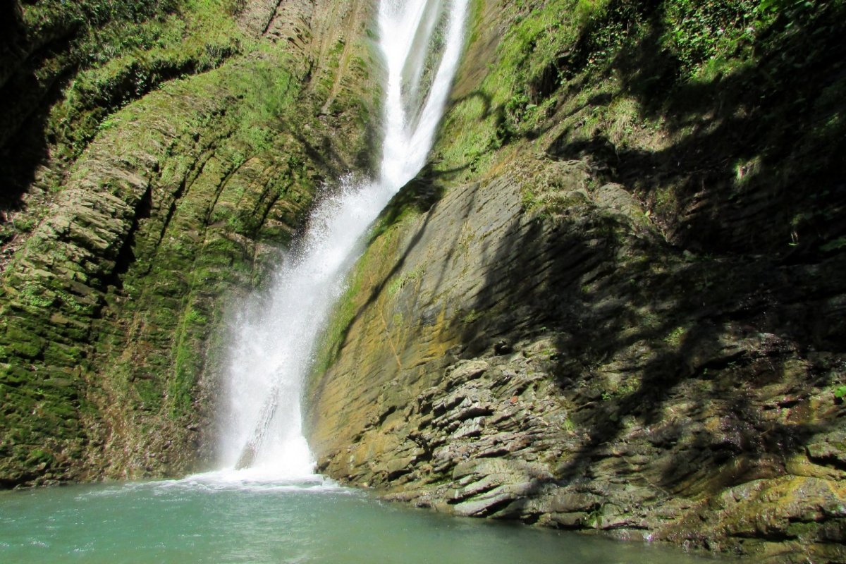 Кейву водопад Сочи