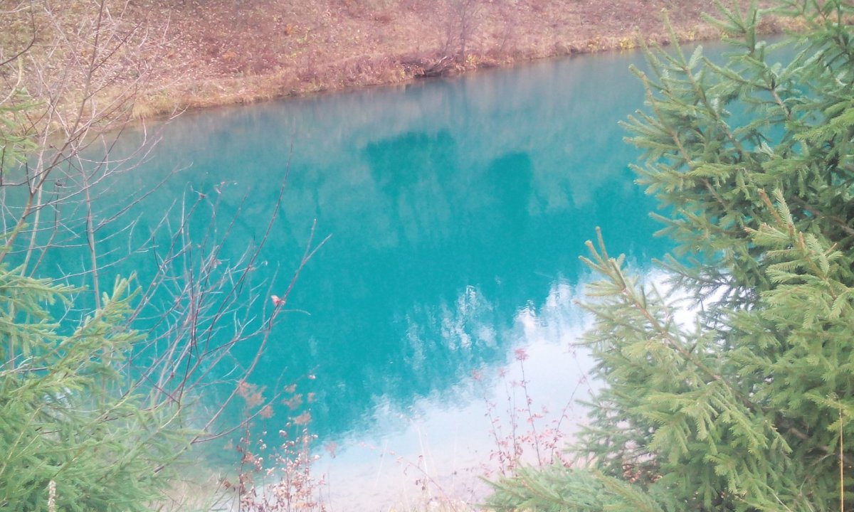 Шумейка голубое озеро