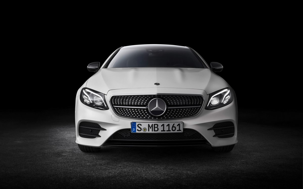 Mercedes e class Coupe 2018 White