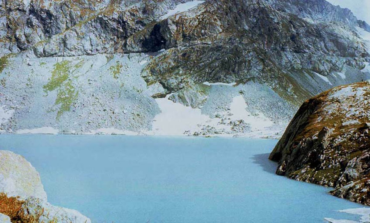 Клухорское озеро дорога