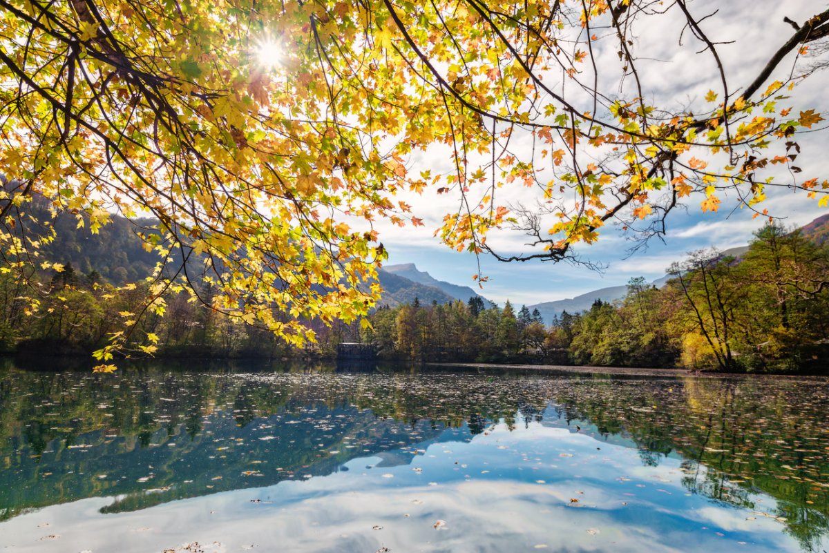 Голубые озера Приэльбрусье осенью