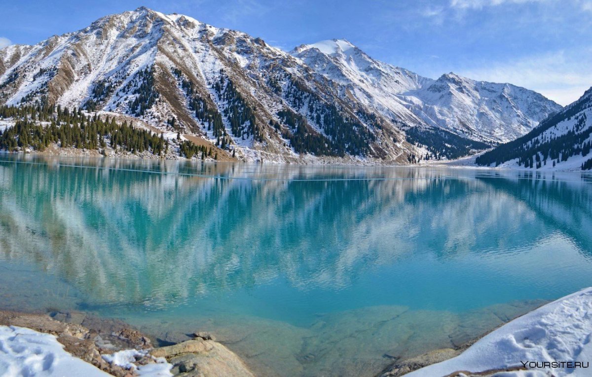 Большое Алматинское озеро труба фото