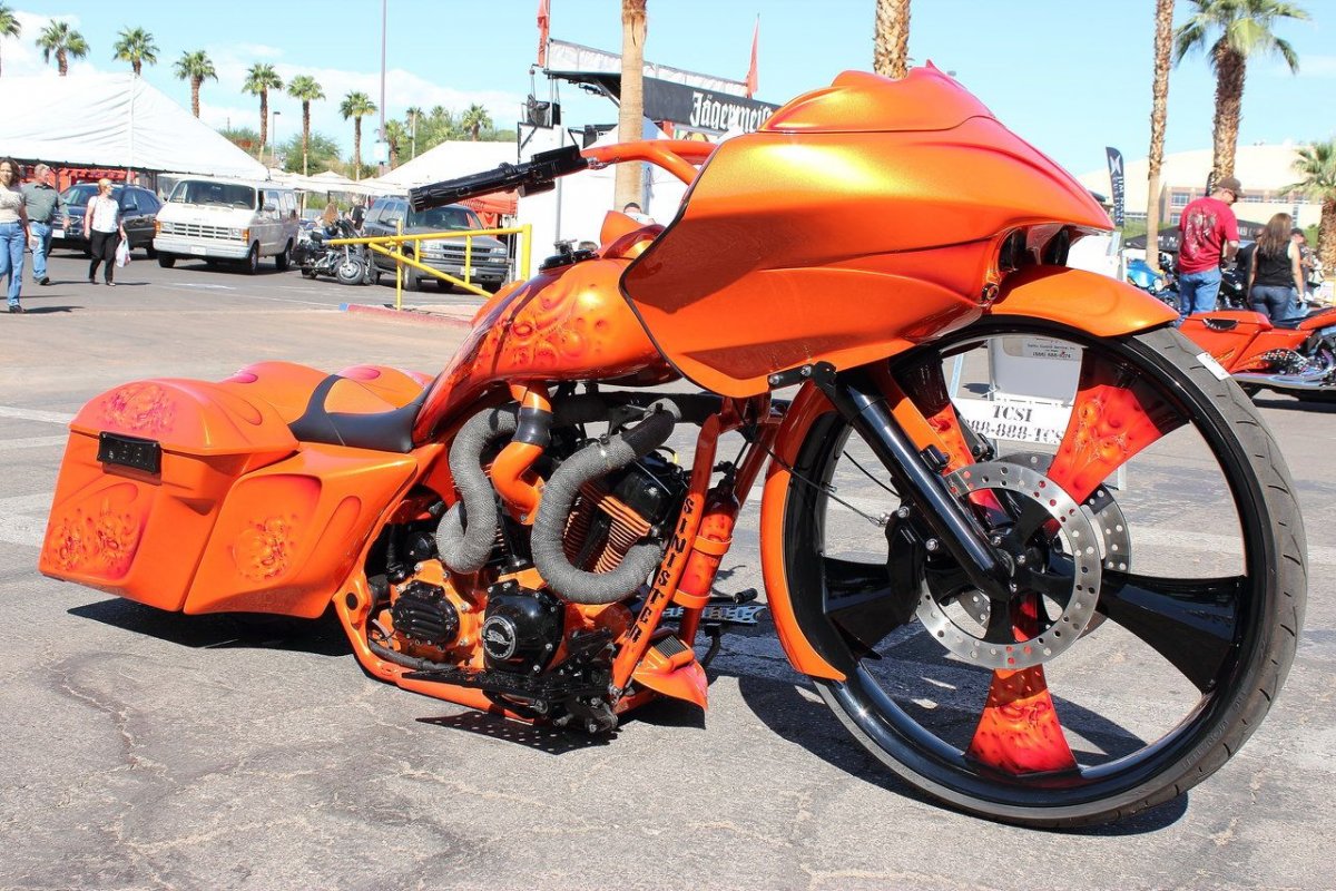 Orange Moto