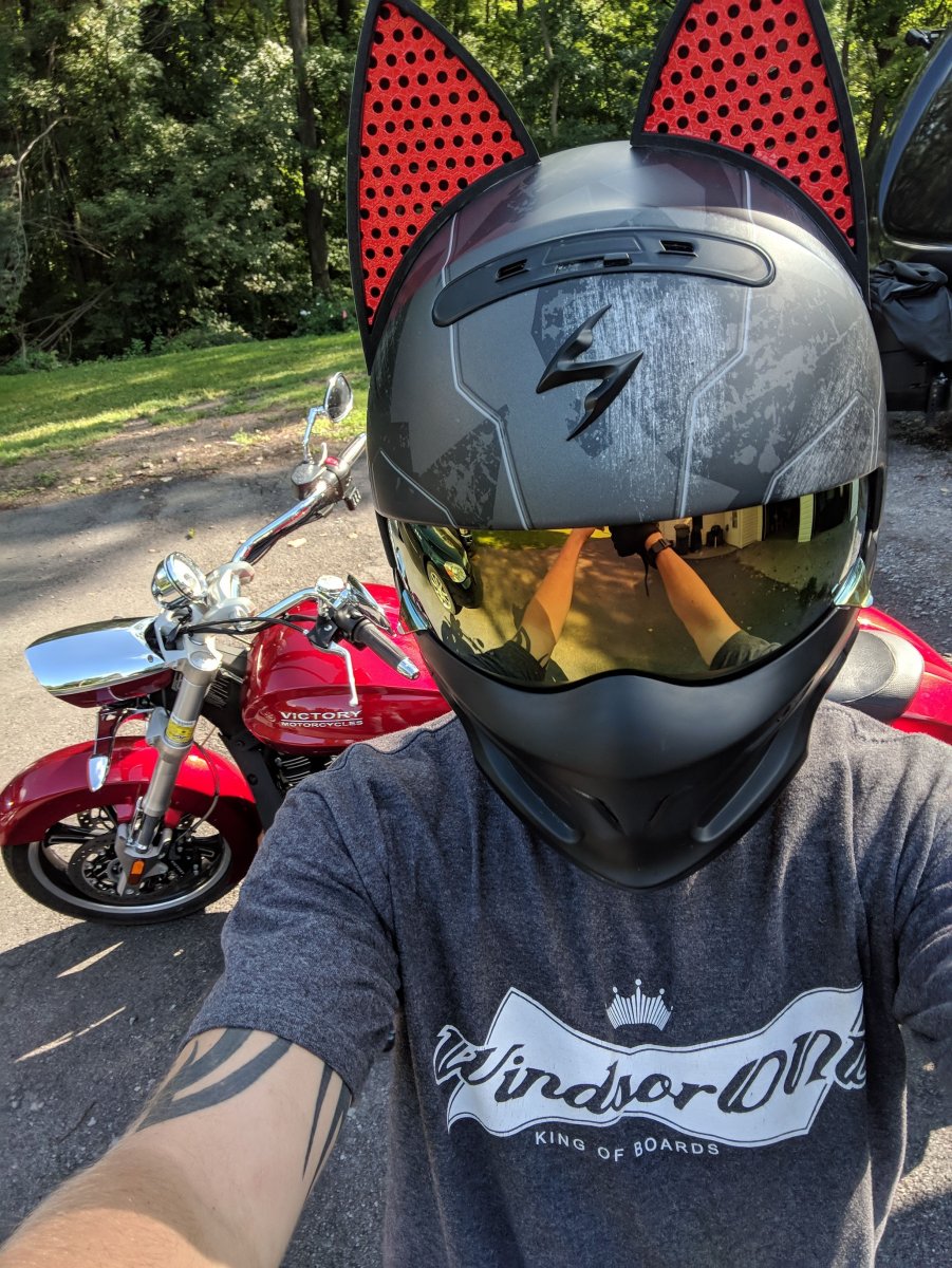 Шлем для мотоцикла охотник