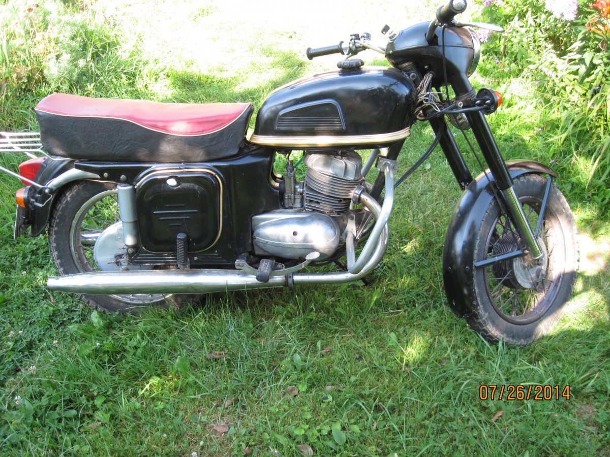 Мотоцикл Восход 1965