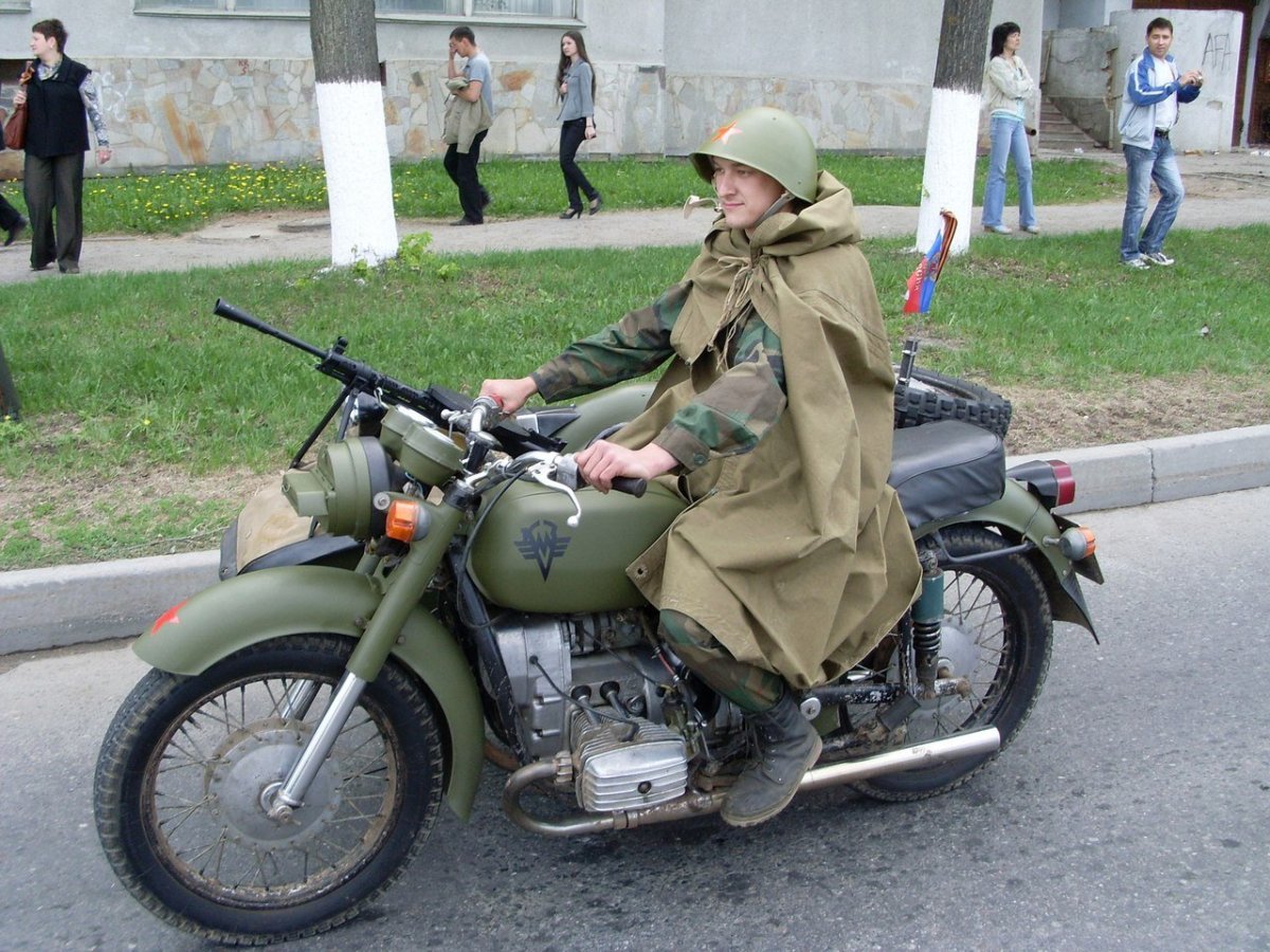 Военный мотоцикл арт