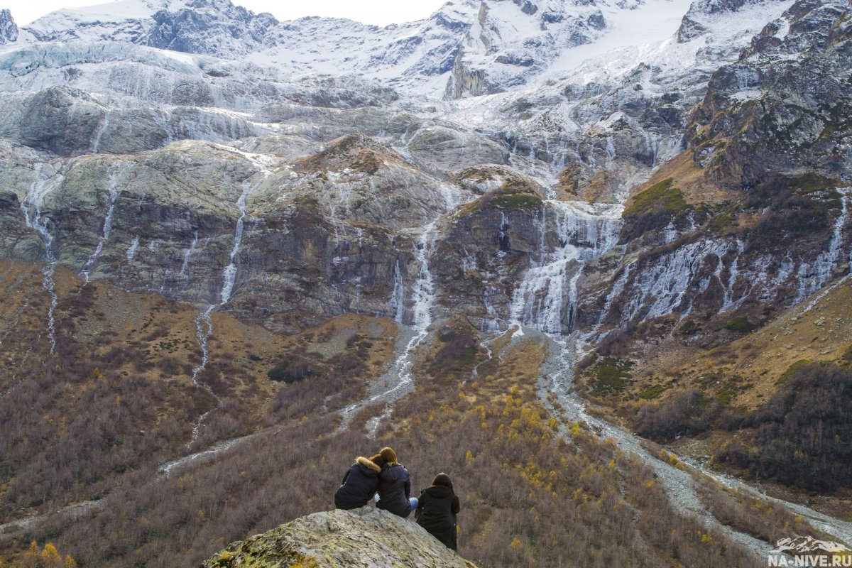 Долина водопадов зимой