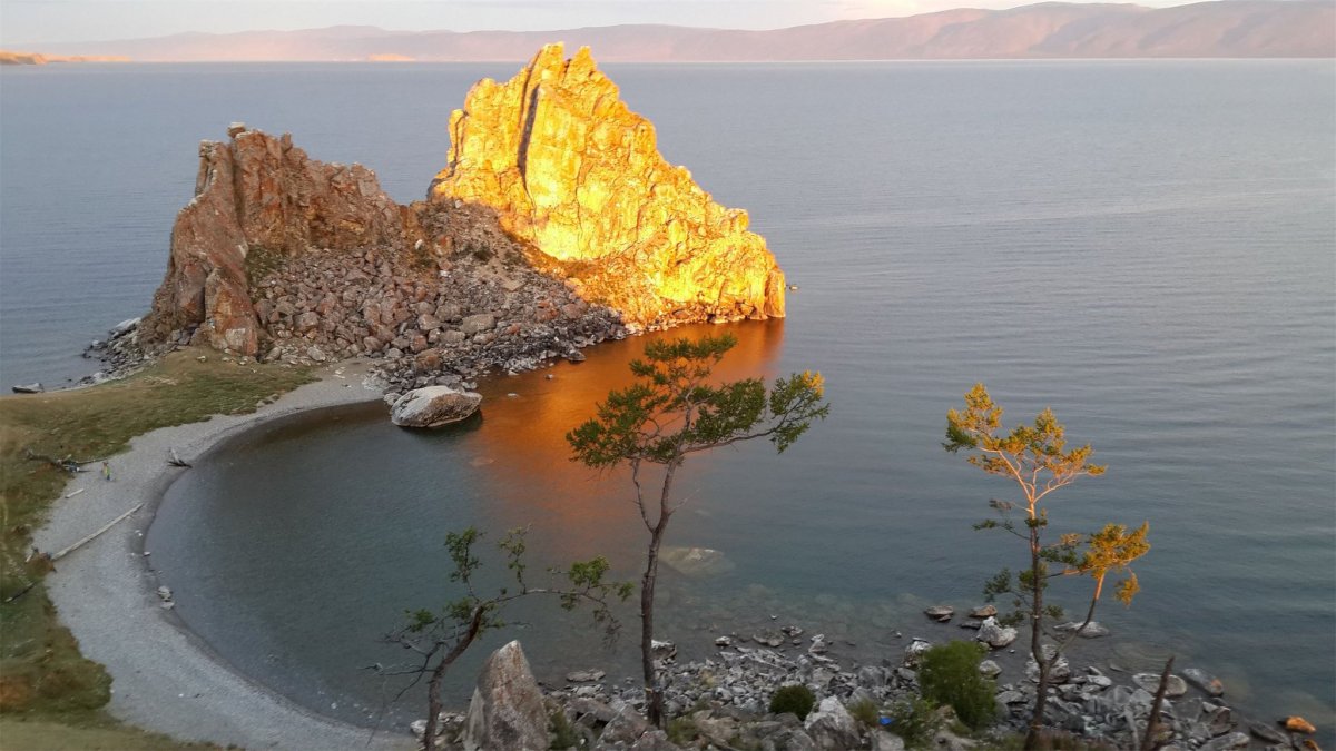 Озеро Байкал Ольхон Шаманка