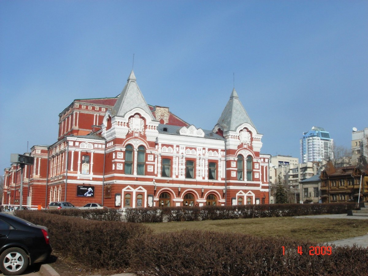 Площадь Чапаева Самара