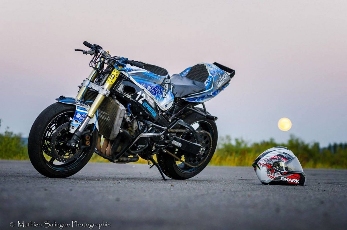 Yamaha Stunt